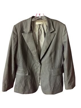 Tahari Gray Pinstripe Blazer Size 18 Business Career Single Button Jacket Women